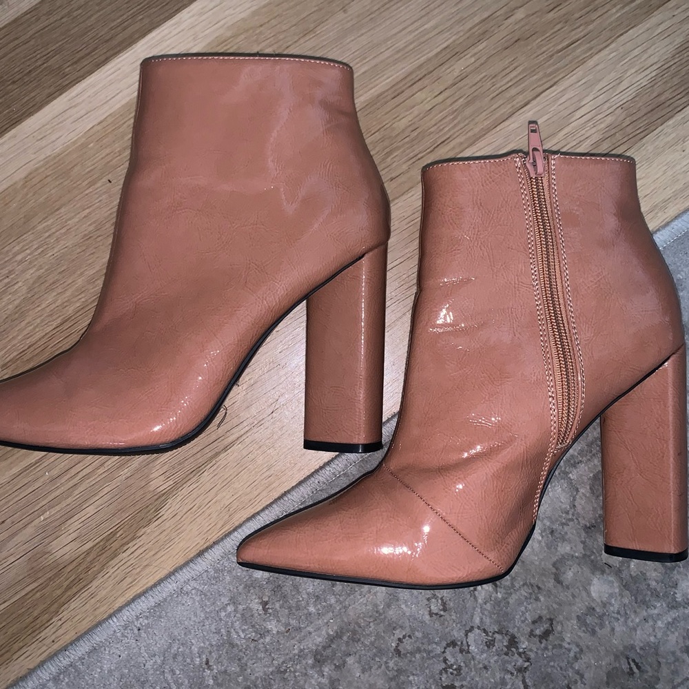 Patent leather tan heeled booties